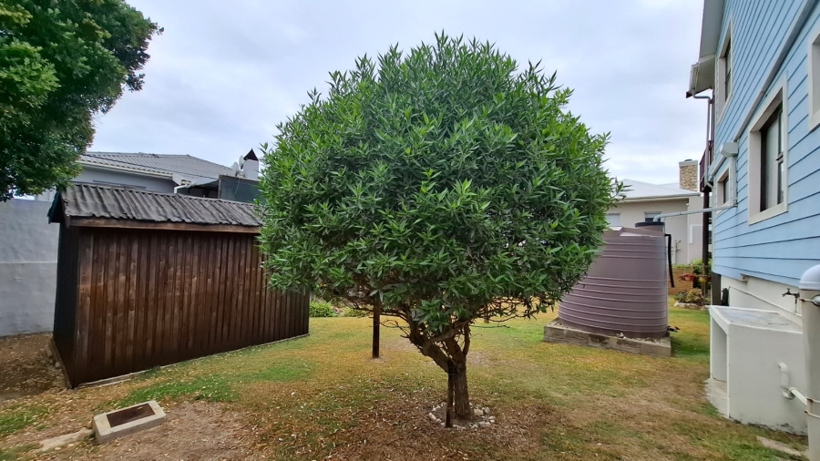 4 Bedroom Property for Sale in Witsand Western Cape